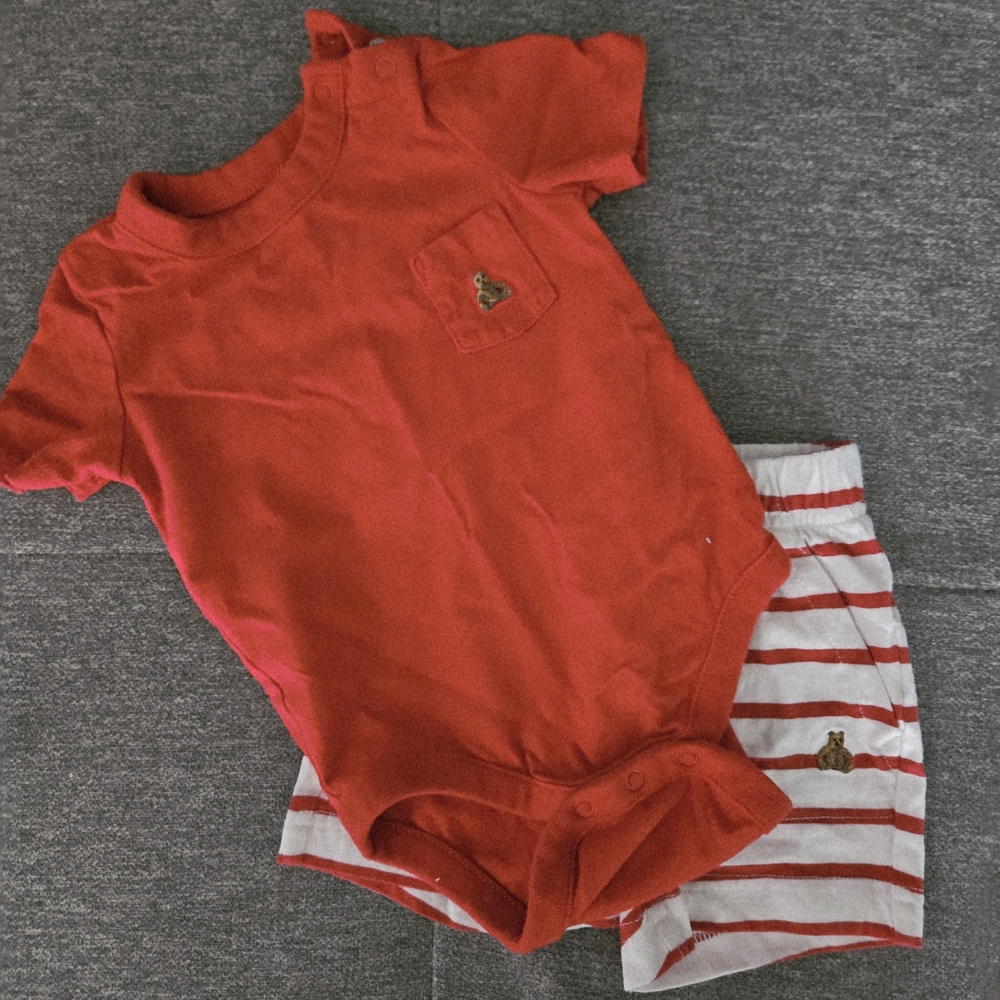 GAP Red and White Kids Matching Set